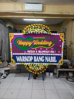 Papan Bunga di Cendono Dawe